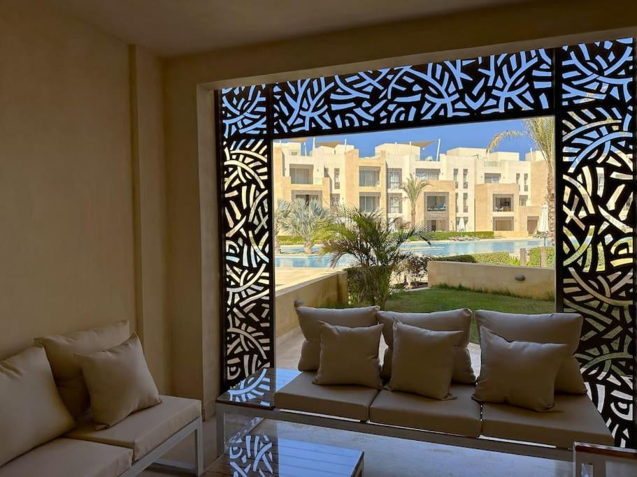 Apartmán Chic 3br Ground Free & Pool Access At Mangroovy Hurghada