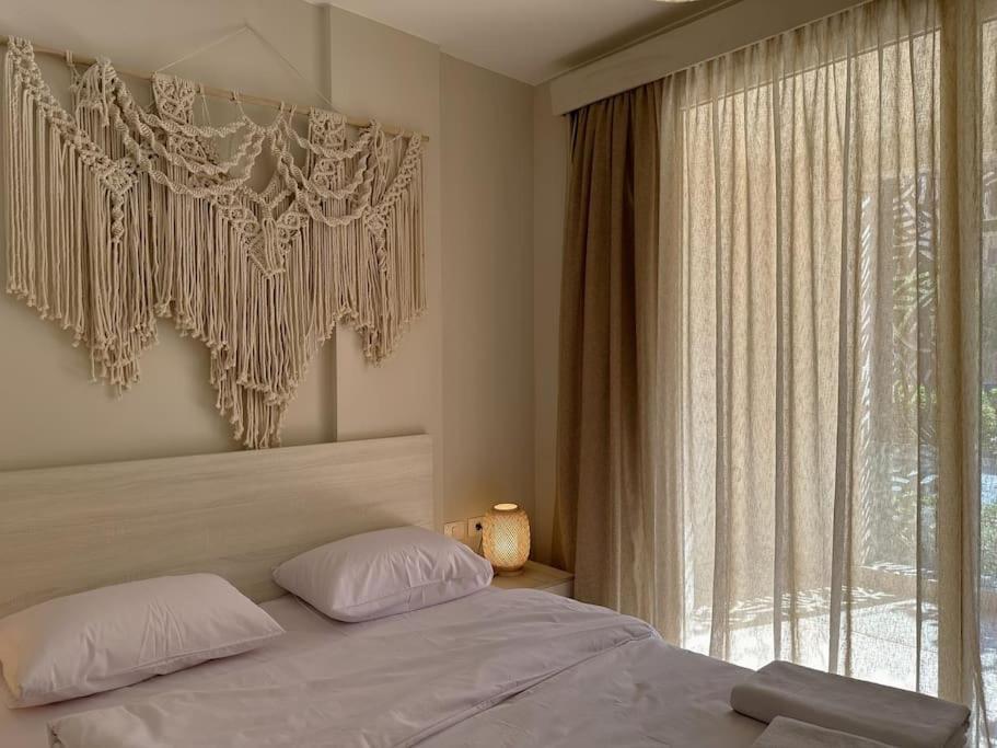 Chic 3br Ground Free & Pool Access At Mangroovy Apartmán