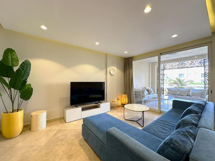 Apartmán Chic 3br Ground Free & Pool Access At Mangroovy *